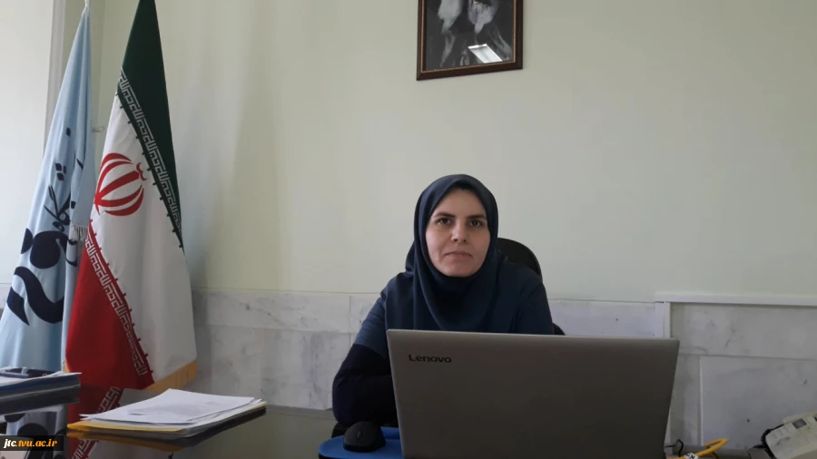 ریاست آموزشکده فنی و حرفه ای دختران جونقان 2